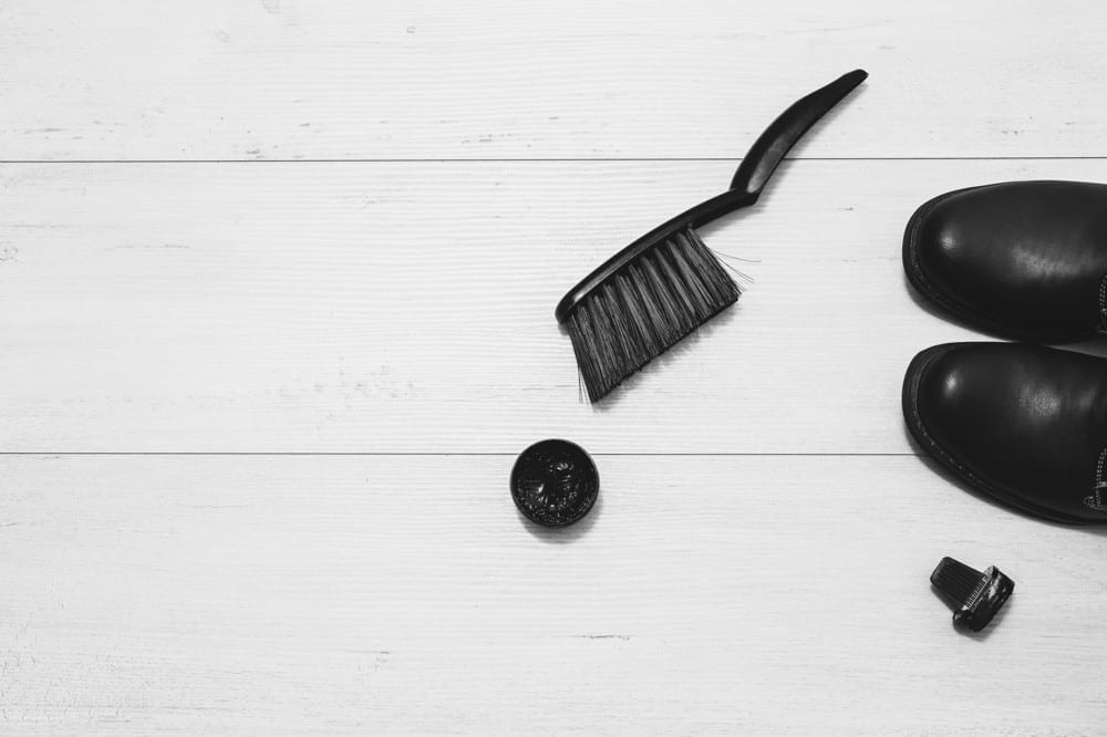 Set cirage chaussures homme noire by Mademoiselle M