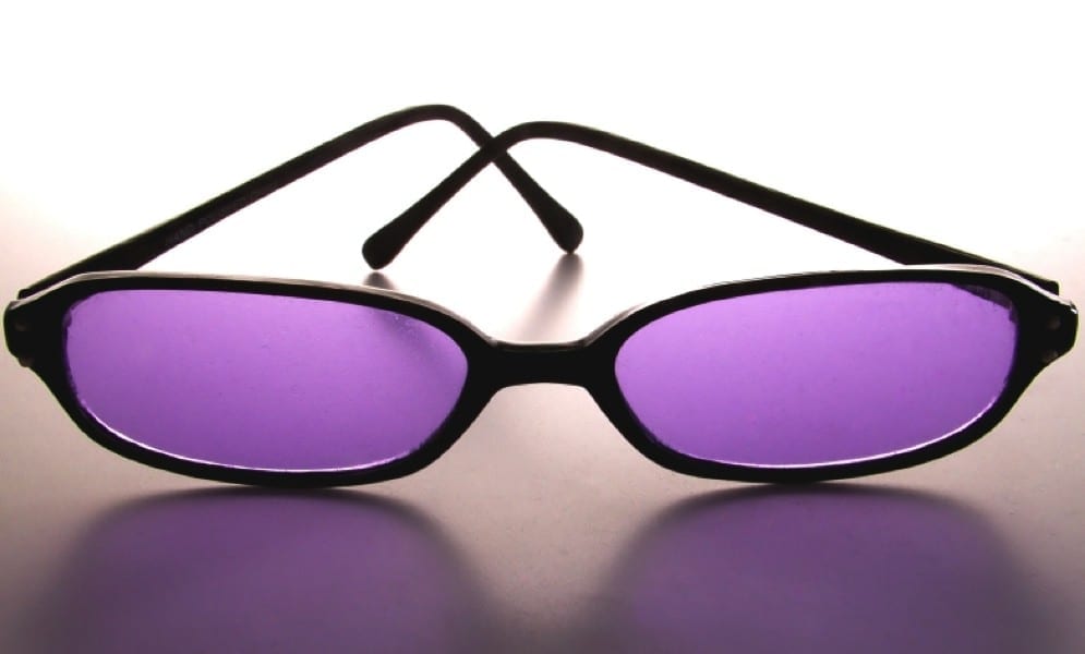Lunettes violettes by Mademoiselle M