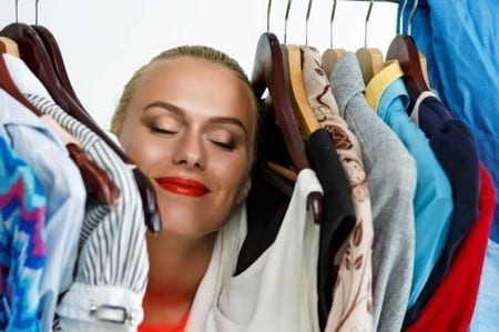 Symbole du bien-être retrouvé après avoir adopté un dressing responsable.